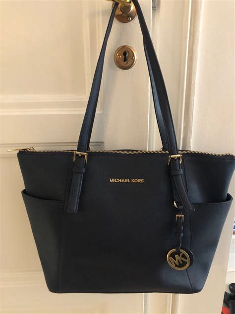 michael kors väskor